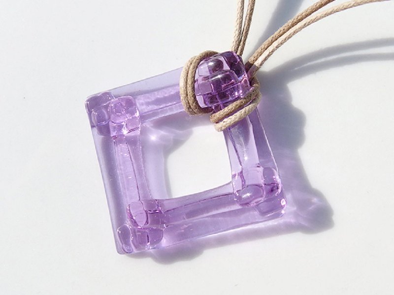 色が変わる彩重ねガラス(いろがさね【マジック】)ネックレス【大きさ選べます】【受注制作】 - 项链 - 玻璃 紫色