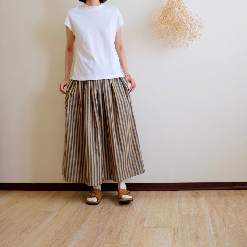 日常手作服   黄褐色蓝条纹打褶长裙 棉麻 - 裙子 - 棉 多色