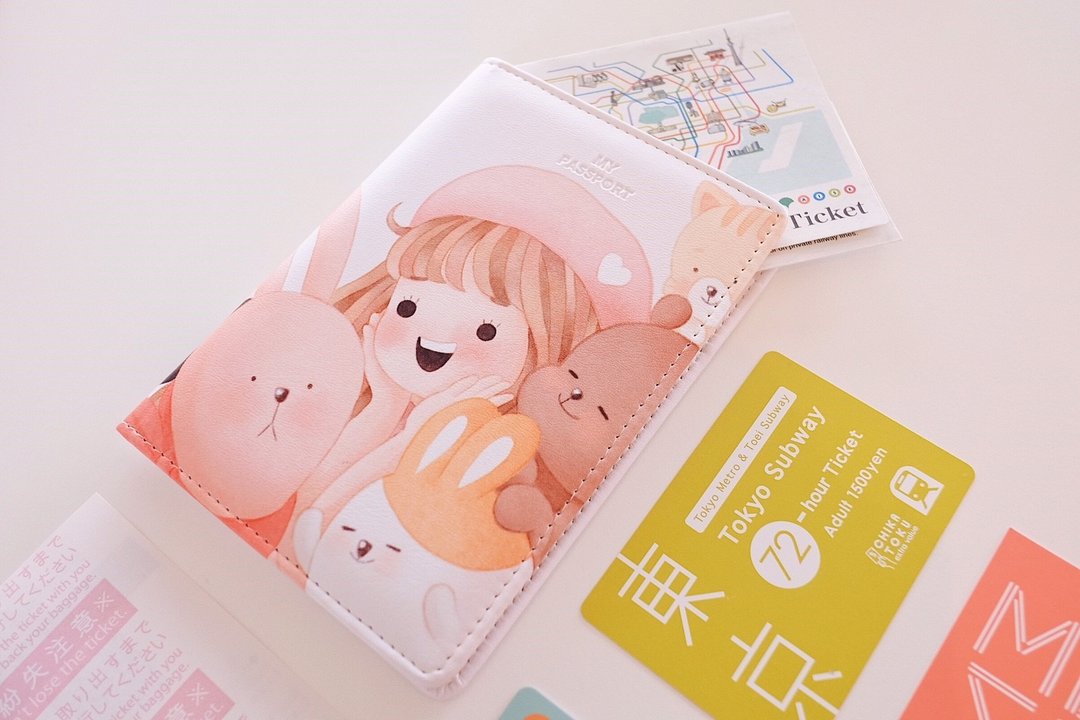 Passport Holder FRIENDS - 护照夹/护照套 - 人造皮革 白色