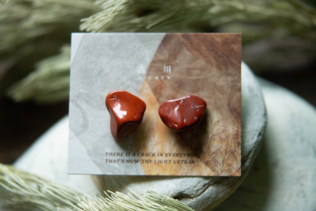 CRACK | 矿物系耳环 |  EARRINGS - 耳环/耳夹 - 玉石 红色
