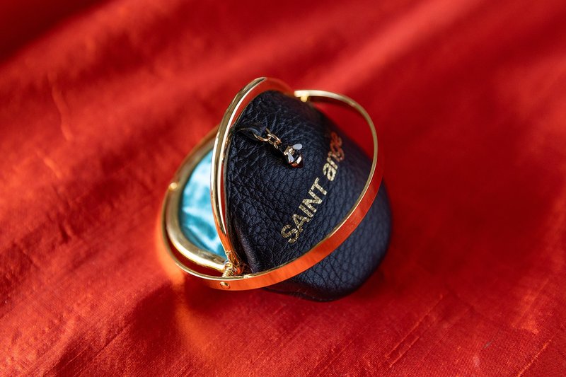 Globe pouch / 黑色 - 化妆包/杂物包 - 真皮 黑色