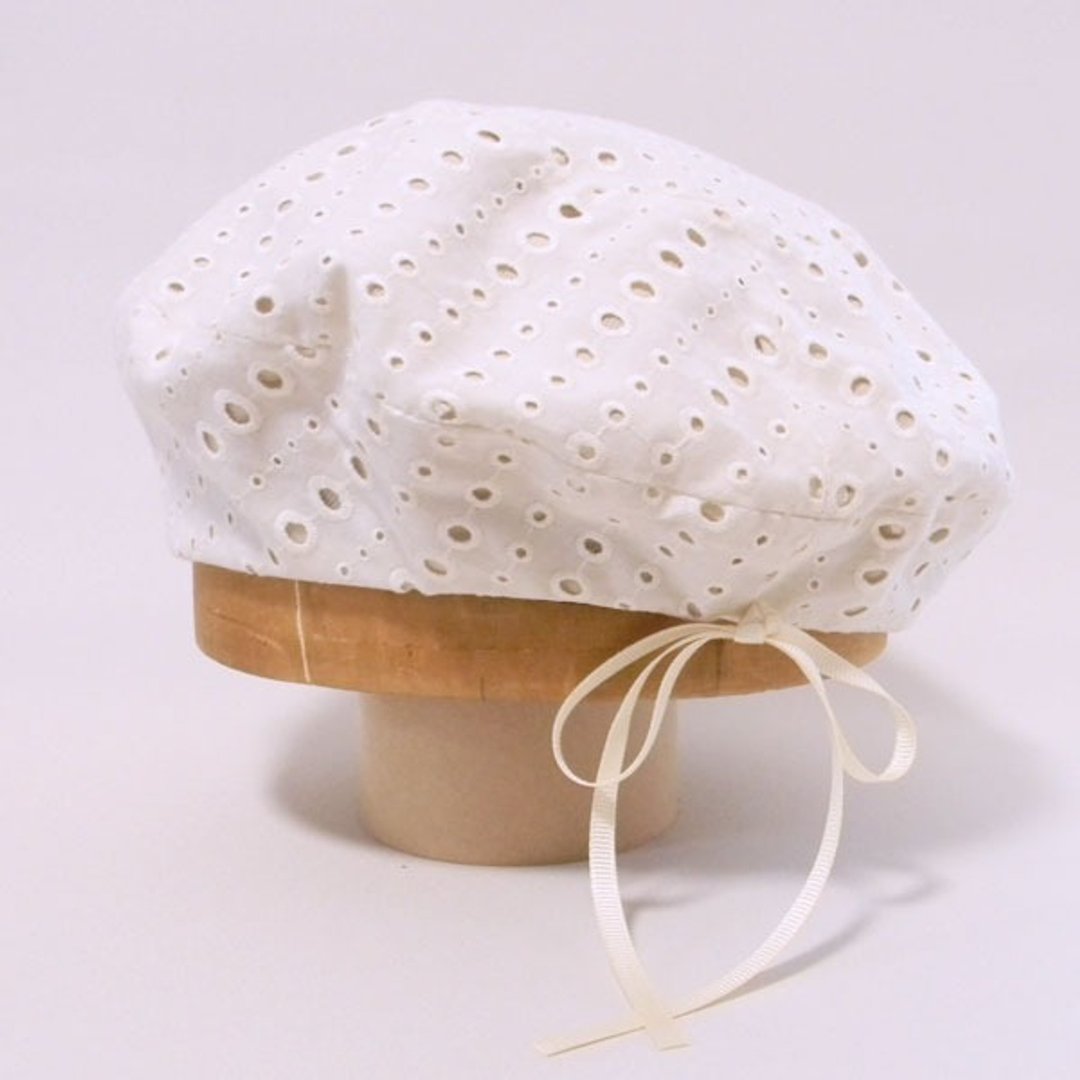 Beret of race you want fog in the spring and summer. Off-white is what excellent show me brighter complexion. [PL1225-Off White - 帽子 - 棉 白色