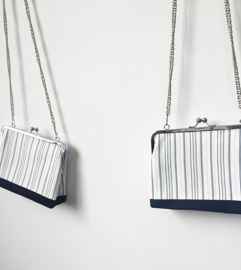 深蓝线条与银色 口金包 侧背包 小物包 随身包 后背包 肩背包 - 侧背包/斜挎包 - 棉．麻 蓝色