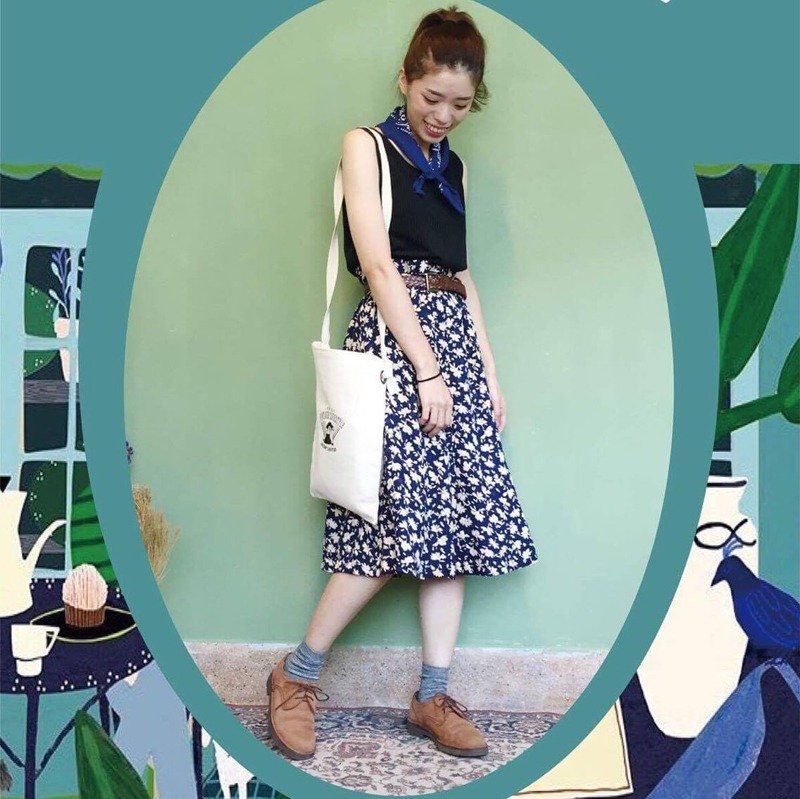 古窟商行 │布赖顿风格法国小女孩古着裙│ 缤纷印花感长裙  复古限量 - 裙子 - 丝．绢 蓝色