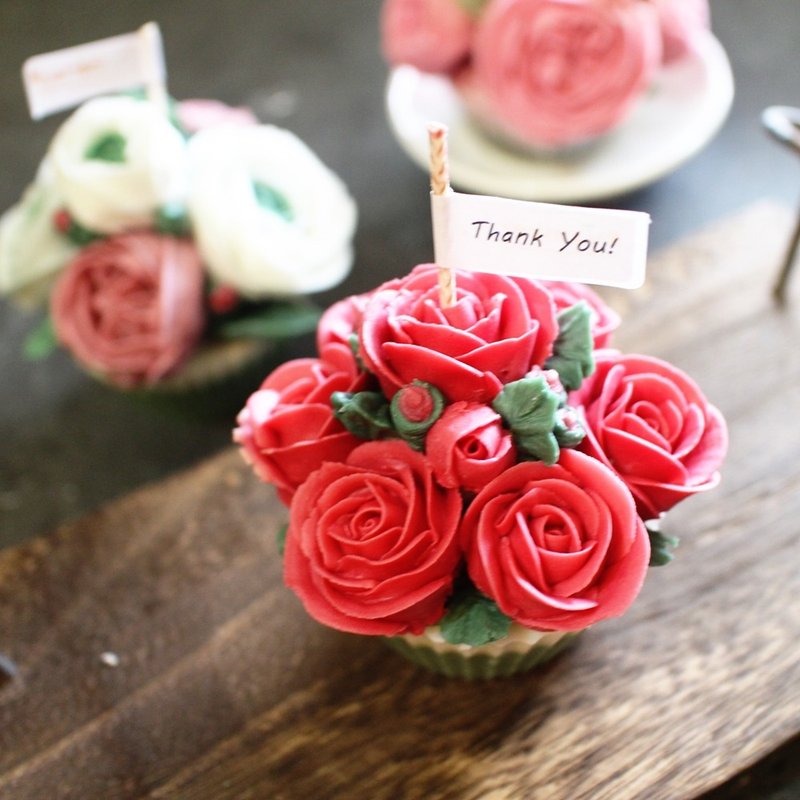 【蕾安柏】红玫瑰│香氛蜡烛│大地香调精油│杯子蜡烛│婚礼小物 - 蜡烛/烛台 - 蜡 红色