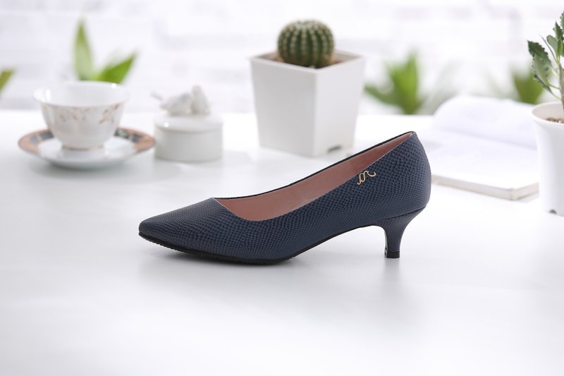 Athena-自信深黛蓝-蛇纹尖头真皮低跟鞋 - 高跟鞋 - 真皮 蓝色