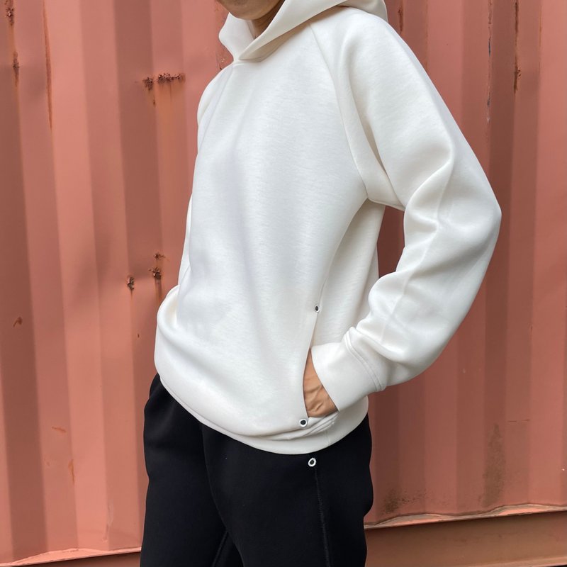 【男女同款】箱式针织 隐形口袋连帽上衣【米白】 - 中性连帽卫衣/T 恤 - 聚酯纤维 白色