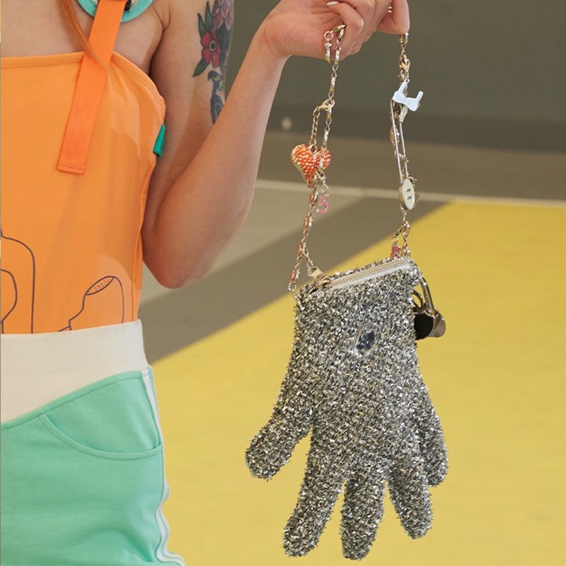 胜利五指包 - 手提包/手提袋 - 其他材质 银色