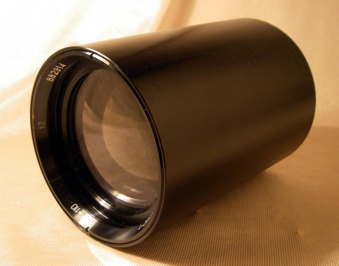 苏联制造的电影放映机用 RO502-1 110mm F2 镜头 - 相机 - 玻璃 黑色