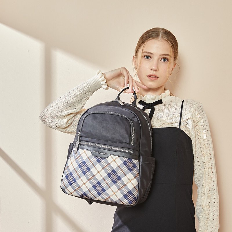 【金安德森】UNIQUE经典格纹 多功能隔层后背包-黑色 - 后背包/双肩包 - 尼龙 黑色