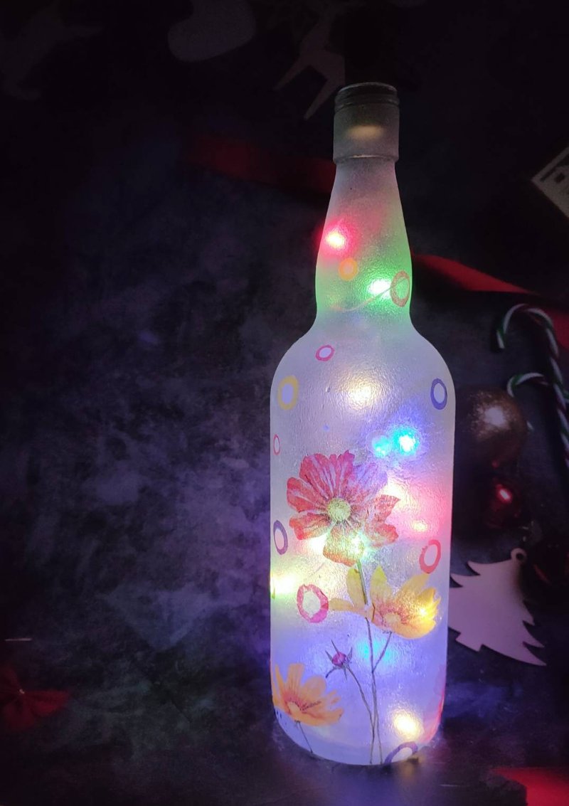 心花朵朵开 - 艺术摆饰 / 灯饰 / 疗愈酒瓶灯 - 摆饰 - 玻璃 