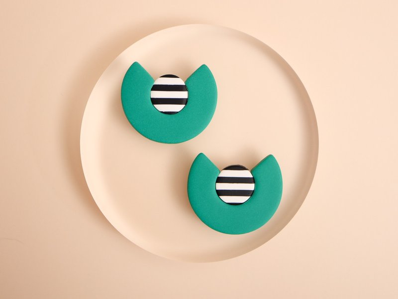green and border Clip-On/earrings/allergy to metals/polymer clay/24 - 耳环/耳夹 - 粘土 黄色