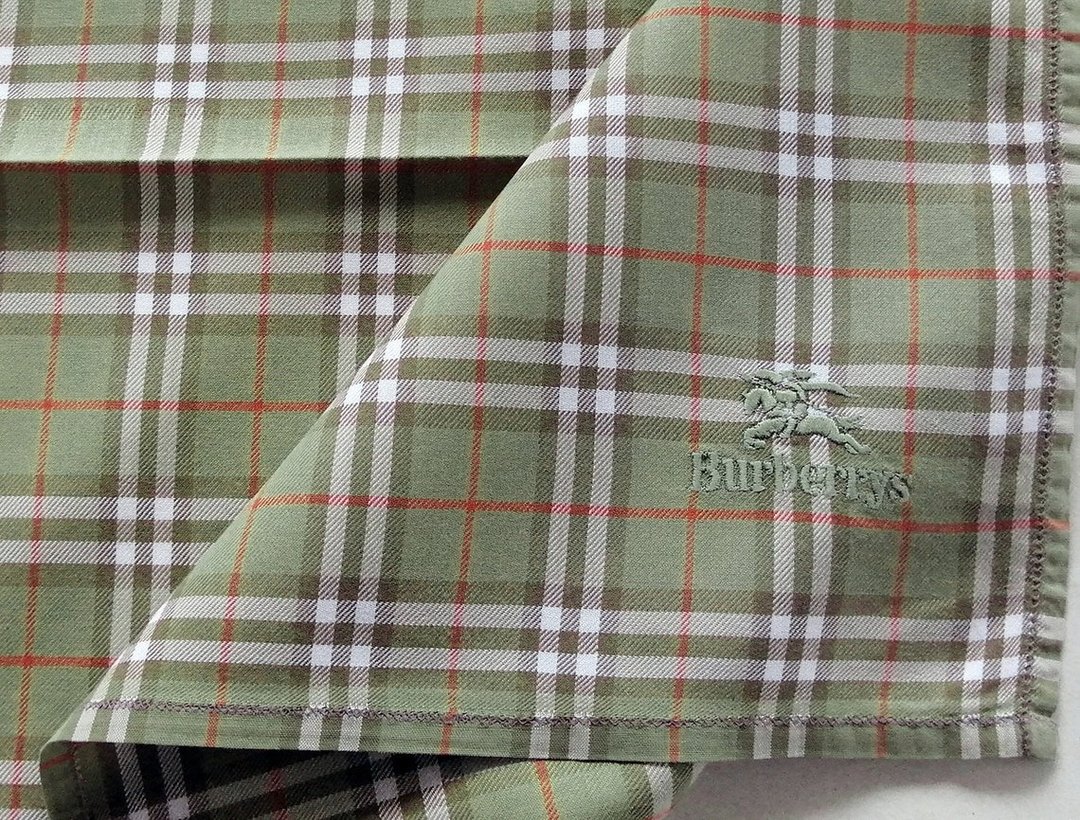 Burberry 复古手帕 口袋巾 绿色 Nova Check 17.5 x 17 英寸 - 手帕/方巾 - 棉 卡其色