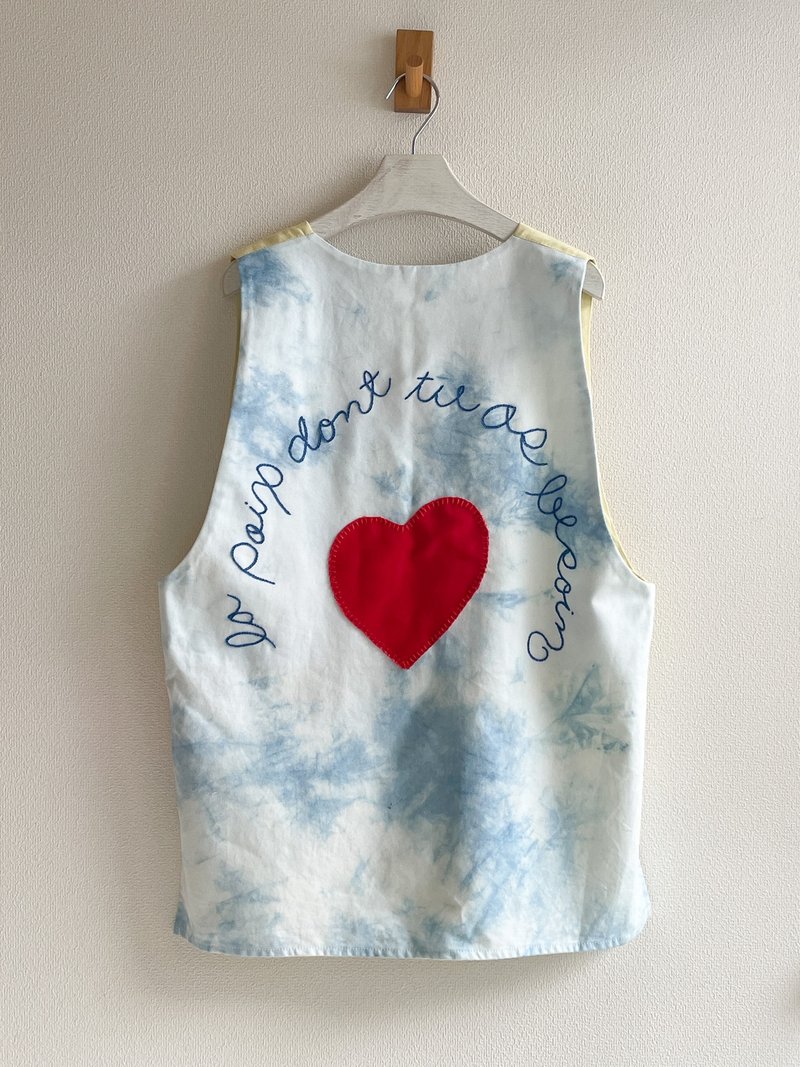 日本制造 靛蓝染 手染 宽松休闲风 V 领背心 蚕丝亚麻与亚麻帆布拼接 刺绣 绞染 Vest Aizome shibori - 女装上衣 - 棉．麻 蓝色