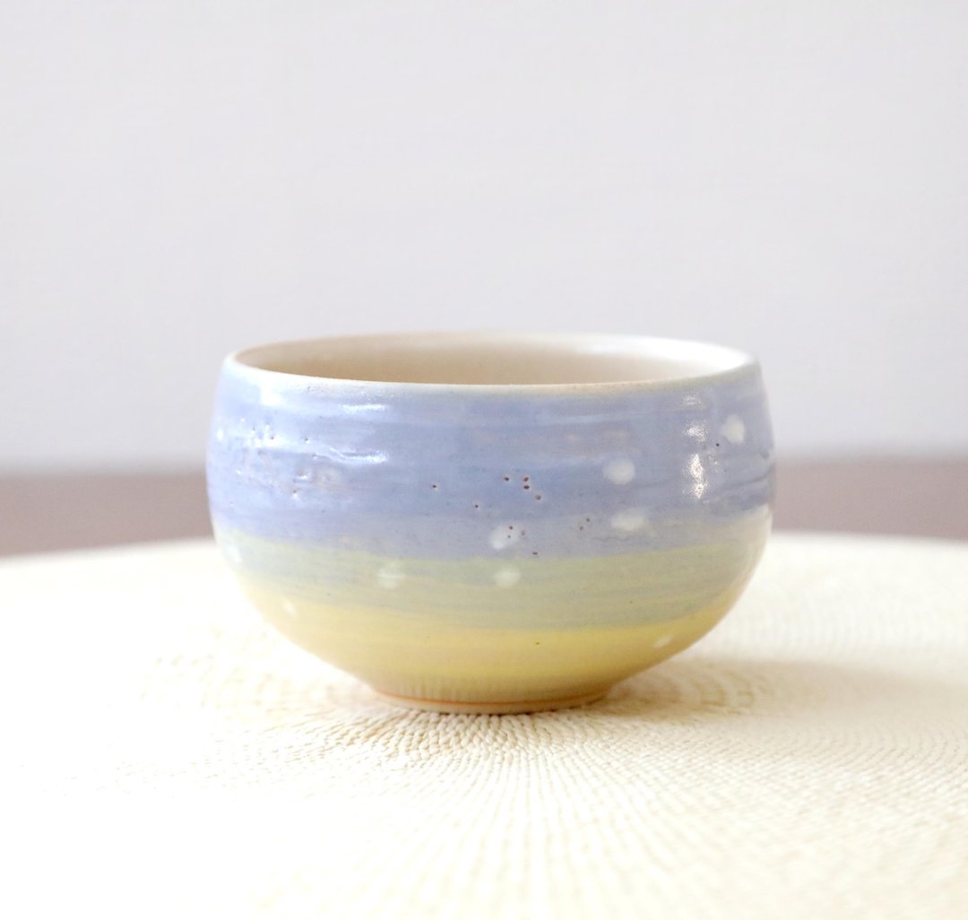 黎明时分的色茶杯 - 碗 - 陶 蓝色