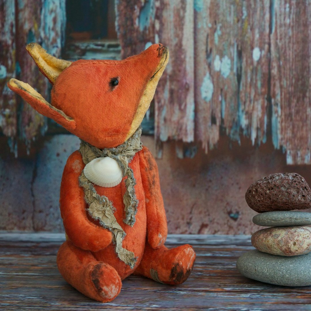 Handmade Teddy Autumn Sly Fox created with orange vintage plush - 玩偶/公仔 - 其他材质 橘色