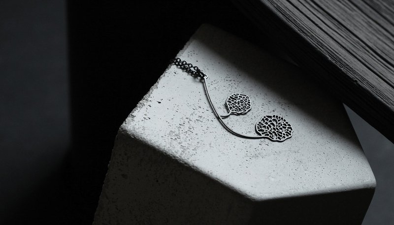 黑连系项链 S - 项链 - 其他金属 黑色