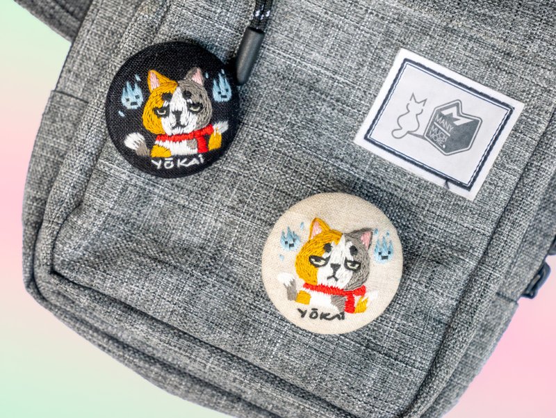 Linen Brooches - Nekomata Black and Natural Color - 胸针 - 亚麻 白色