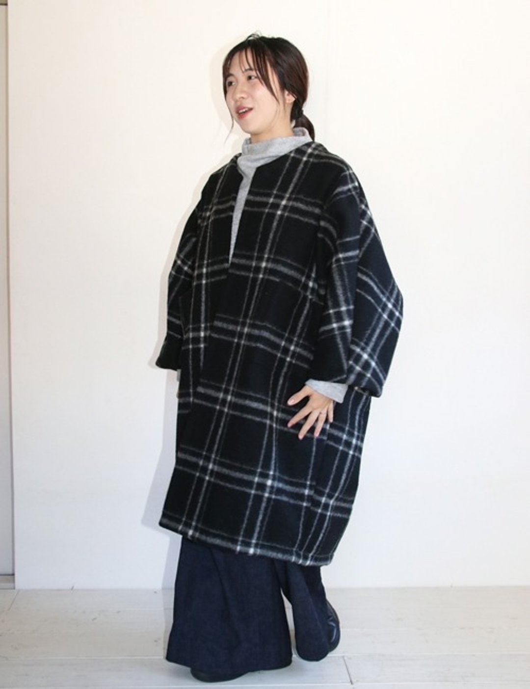 黑白格纹 蝙蝠袖外套 - 女装休闲/机能外套 - 棉 