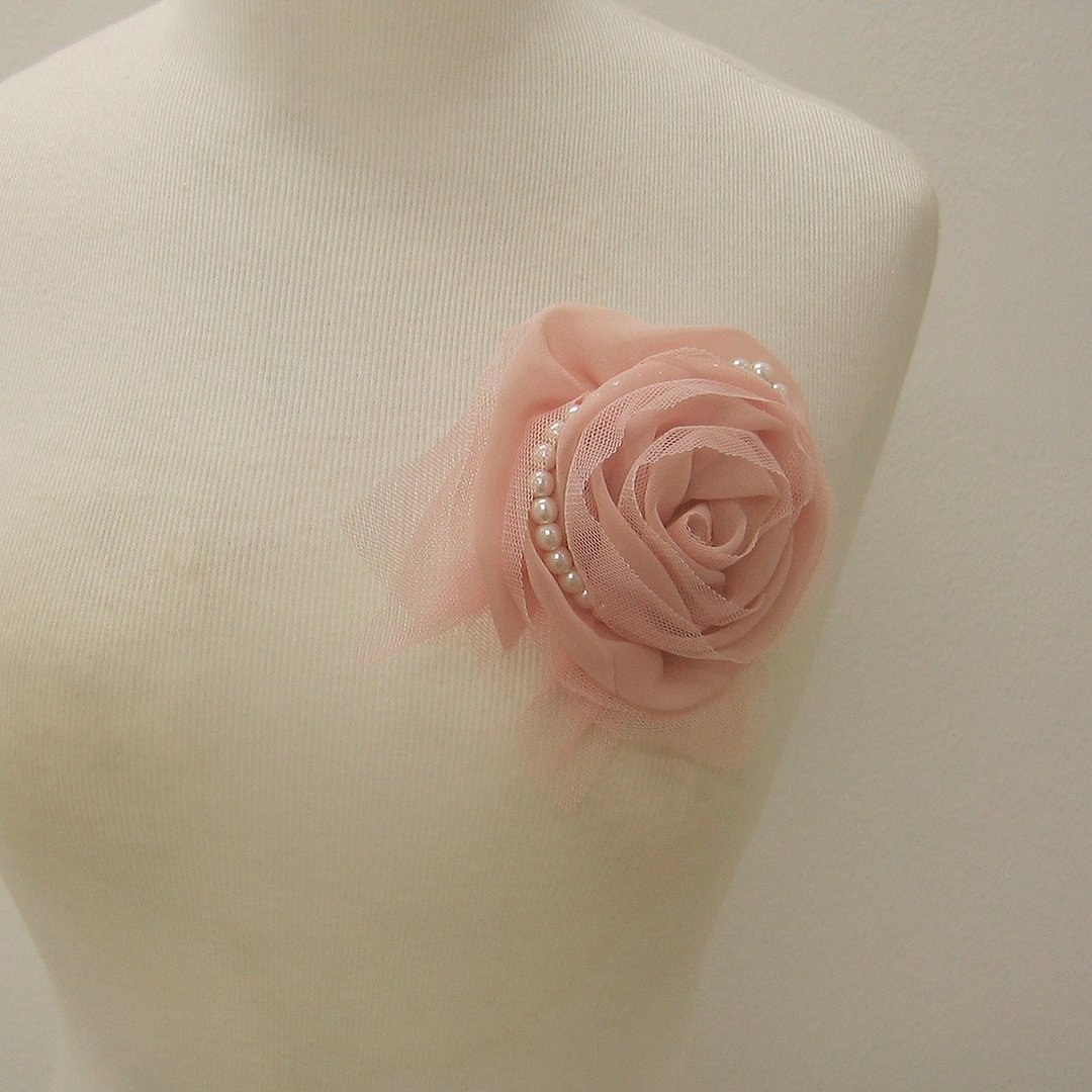 pearl and pink rose Flower corsage brooch pins,prom,wedding corsage,boutonniere - 胸花/手腕花 - 其他材质 粉红色