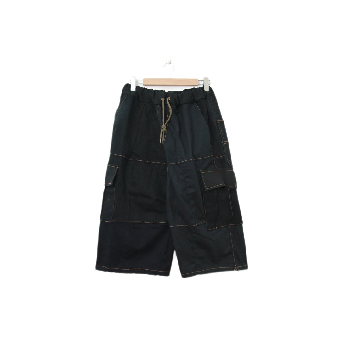 Back to Green-再制拼接裤 黑色工装七分裤//p-06 vintage pants - 男士短裤 - 棉 