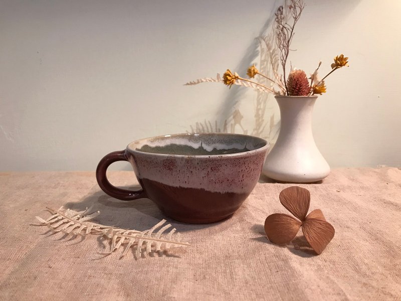融雪绯红咖啡杯 - 咖啡杯/马克杯 - 陶 红色