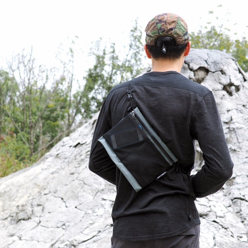 SURFACE MESH 轻量化胸前/斜背包 - 侧背包/斜挎包 - 防水材质 