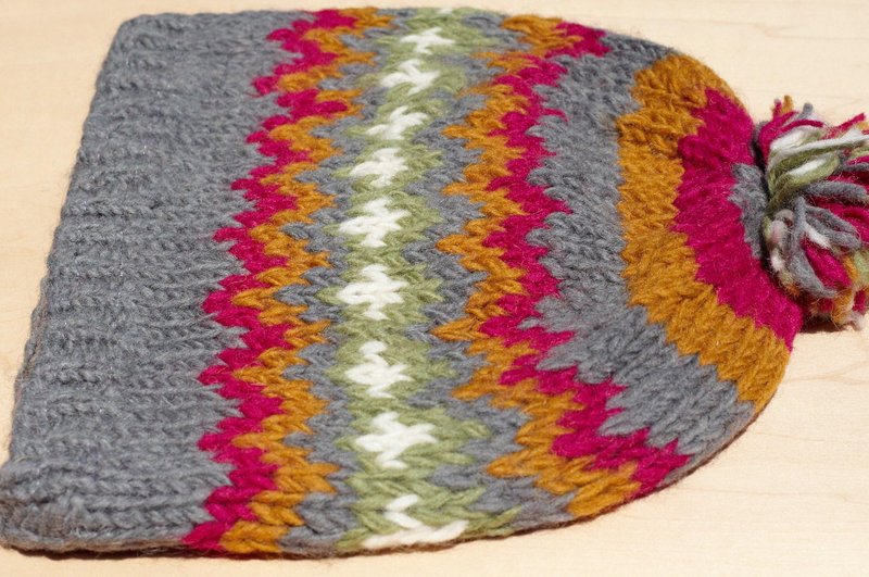 圣诞礼物 手工编织纯羊毛帽/ 编织帽 / 针织毛帽 / 内刷毛手织毛帽 / 毛线帽 - 欧洲民族图腾几何缤纷 ( 手工限量一件 ) - 帽子 - 羊毛 多色
