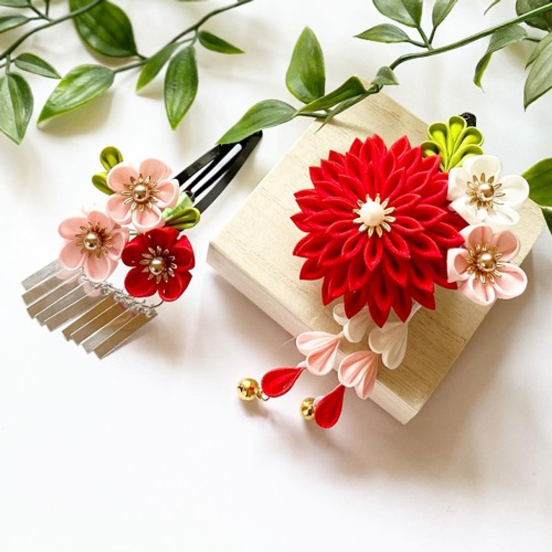 Hair ornaments for Shichigosan 3 years old (red x cherry blossom color) Kanzashi New Japanese hair graduation ceremony Graduation ceremony Entrance ceremony Entrance ceremony Knob work - 发饰 - 棉 