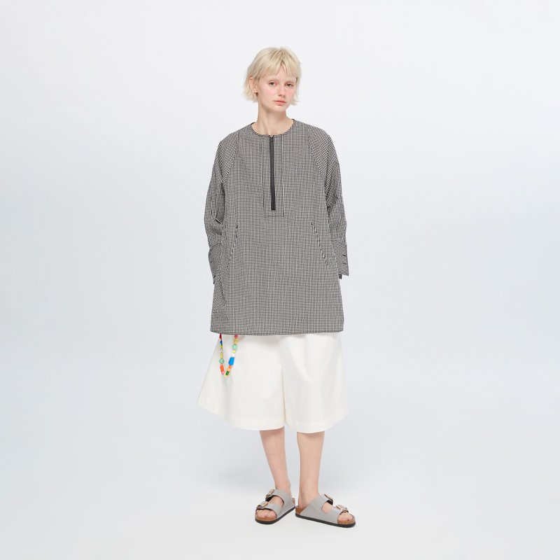 10 MOOn 黑白格纹造型上衣 - 女装上衣 - 其他材质 多色