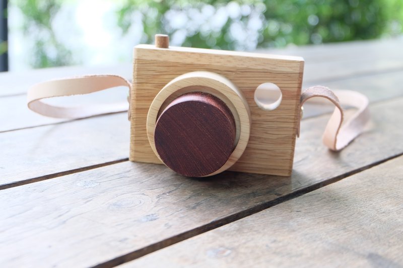 Handmade wooden camera - 玩具/玩偶 - 木头 咖啡色