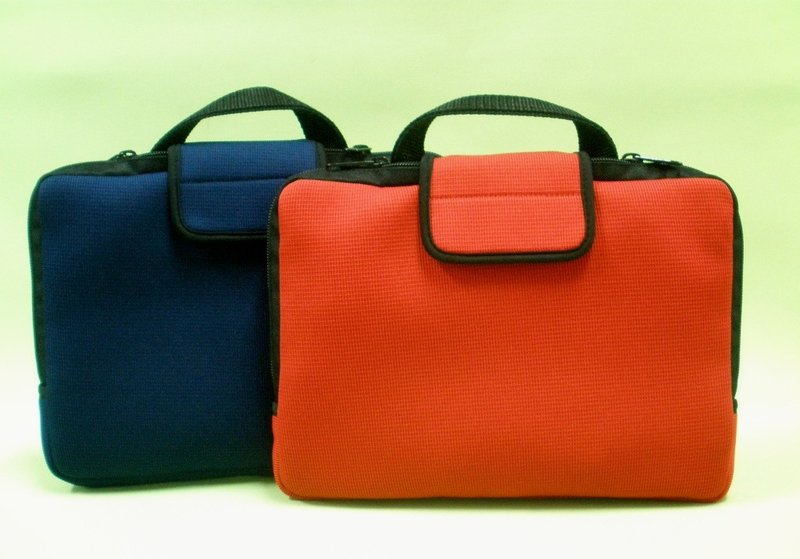 la essence 台湾精品制造 LE-9810SP 9-11寸 平板手提包 潜水衣布 - 电脑包 - 防水材质 