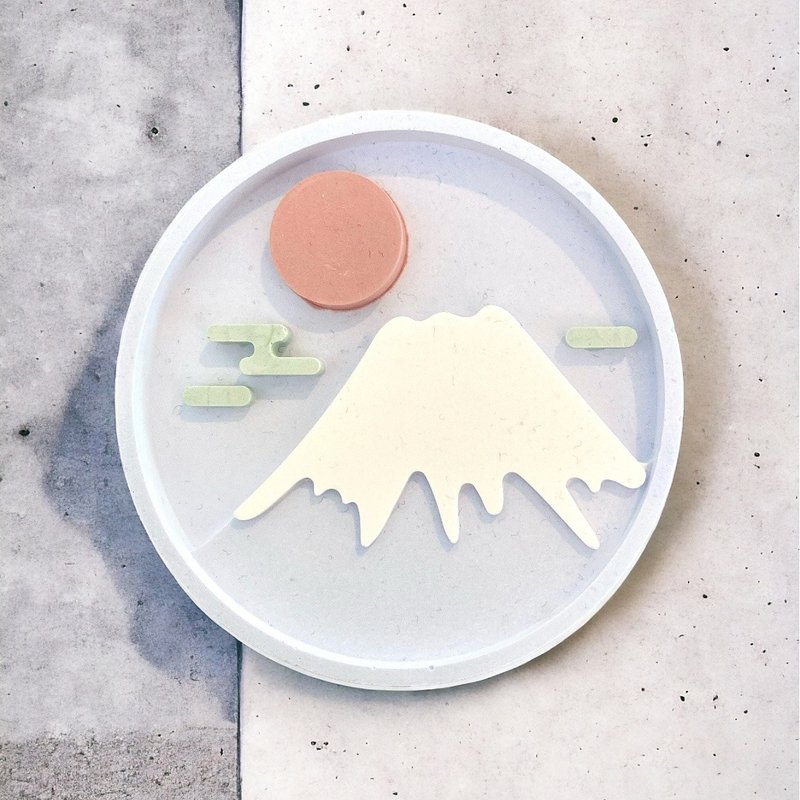 富士山 圆形 扩香碟 - 香薰/精油/线香 - 其他材质 黄色