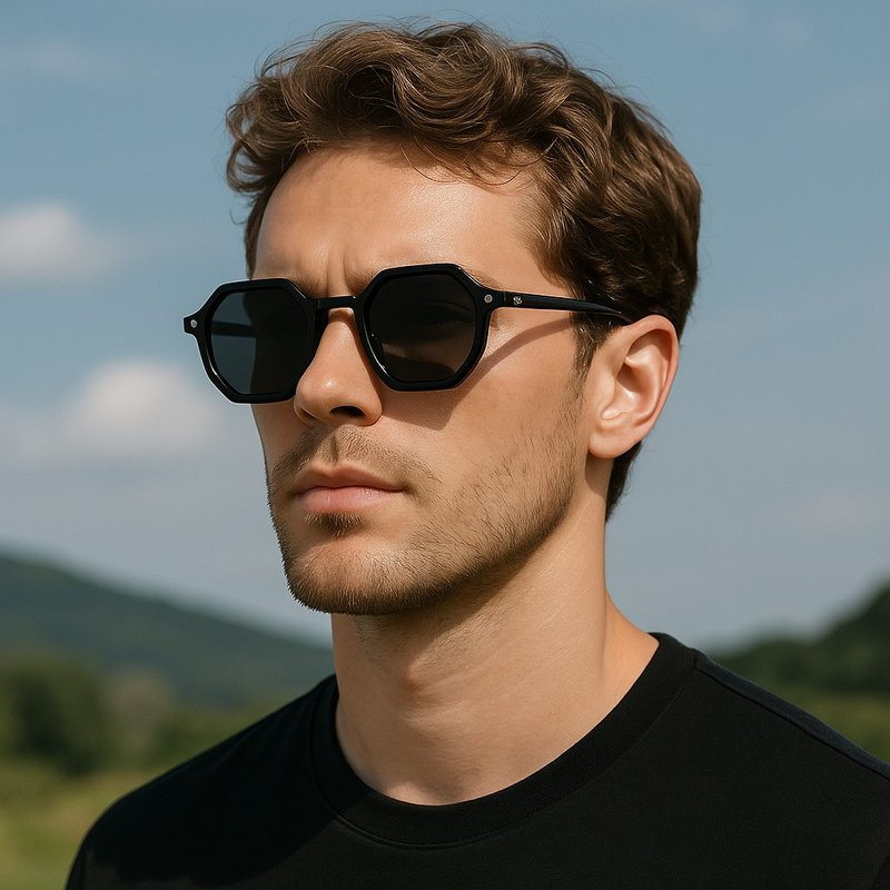 ASLLY 几何亮黑金属墨镜 UV400防护 都会科技感设计I圣诞礼物 - 墨镜 - 其他金属 黑色