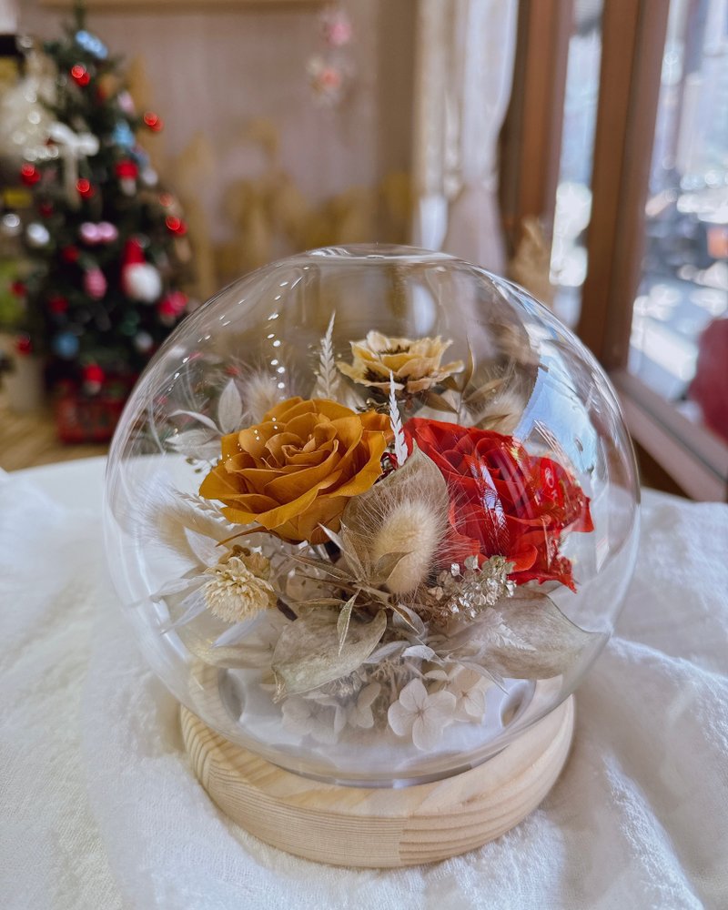 日本永生玫瑰与圆型波波花房 - 干燥花/捧花 - 植物．花 