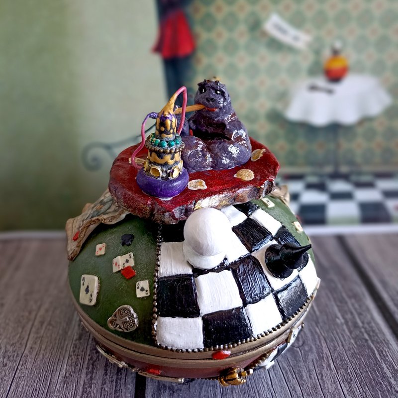 爱丽丝盒子、柴郡猫储物柜、蓝毛毛虫、疯帽子盒、白兔 - 收纳用品 - 木头 绿色