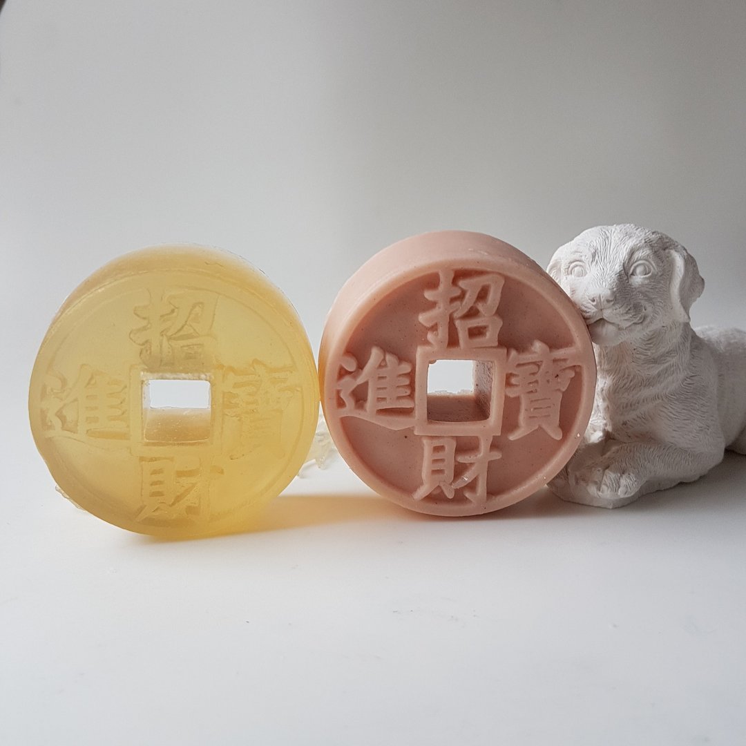 好运蜂蜜精油手工皂, 年节伴手礼 - 招财进寳 (二入) - 肥皂/手工皂 - 其他材质 金色