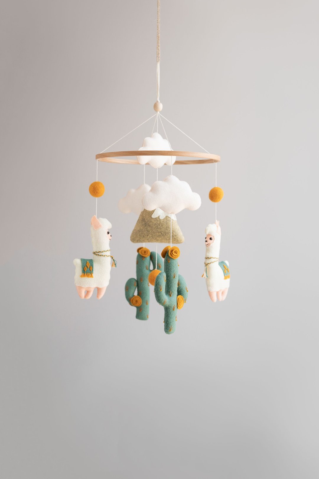 Cactus llama baby mobile,neutral mobile, cactus nursery decor, hanging mobile - 玩具/玩偶 - 环保材料 多色