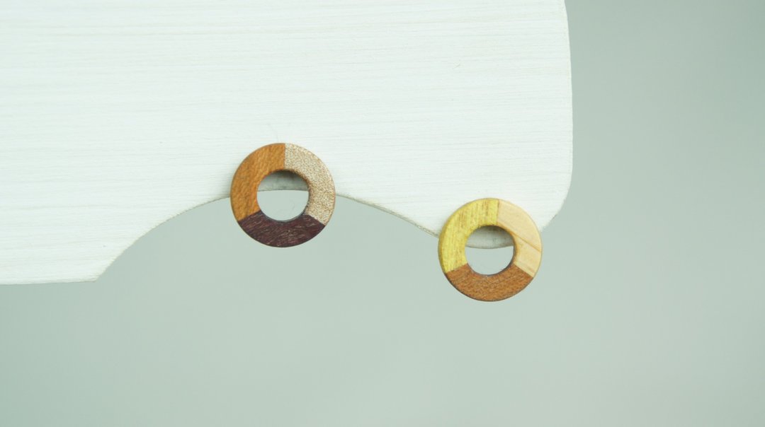 Parquet ring earrings - 耳环/耳夹 - 木头 咖啡色