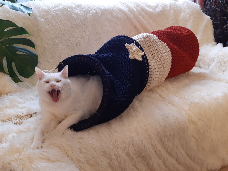 钩针猫隧道宠物洞穴钩针猫沙发 - 抓板/跳台 - 聚酯纤维 