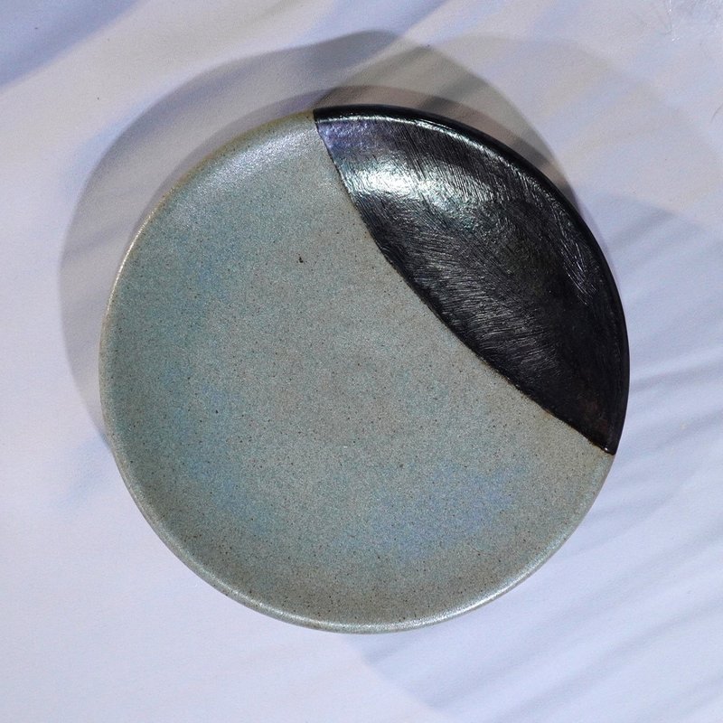 消光蓝漆艺陶盘约Ø12.3 cm - 浅碟/小碟子 - 陶 蓝色