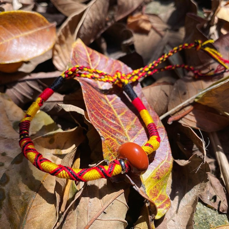 【Lost and find】 西藏 祈福 彩虹石 忍者 手带 - 手链/手环 - 宝石 红色