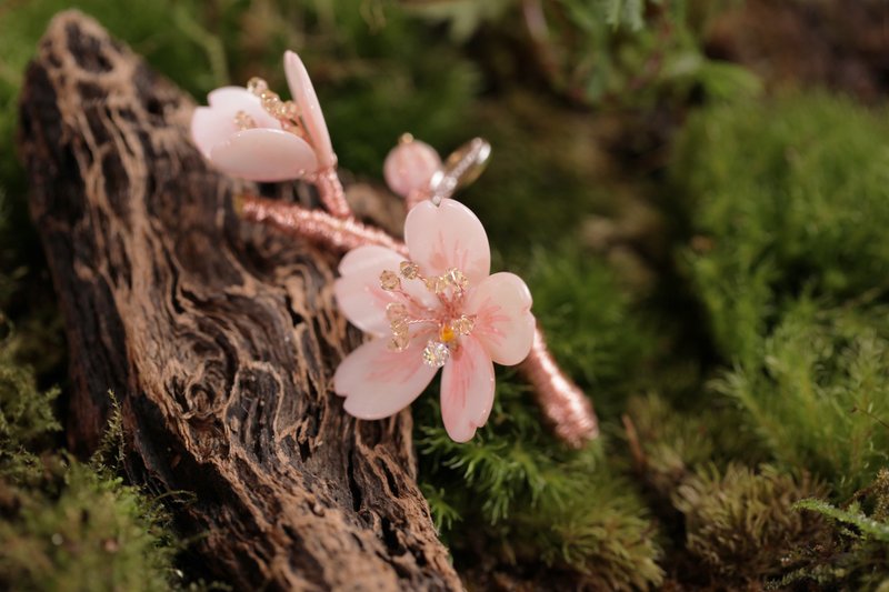 山樱花手工珠宝磁扣花饰 - 胸针 - 贝壳 粉红色