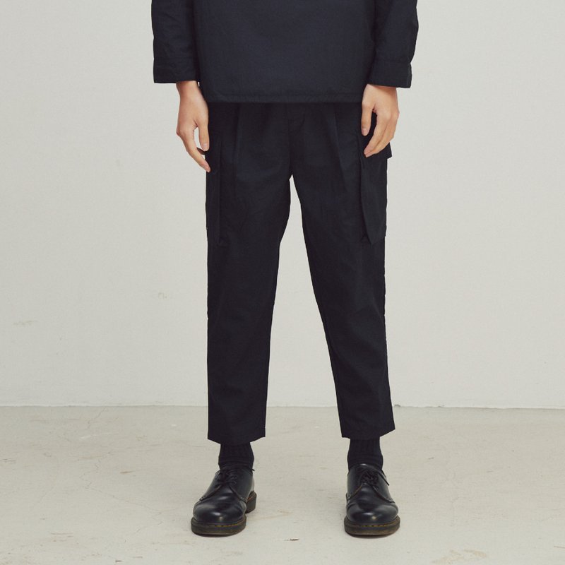 EVOLVE(D) - RE-NYLON - Crinkle pockets pants (black) - 男士长裤 - 尼龙 黑色