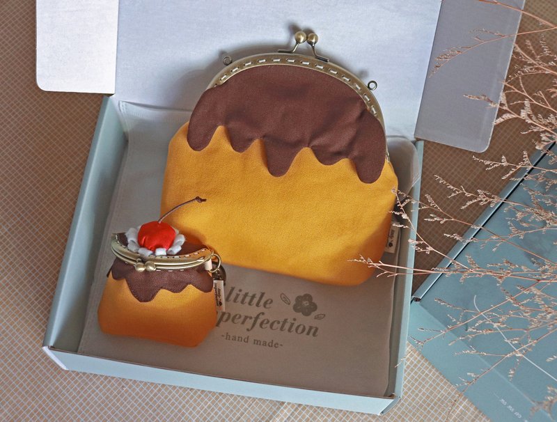 【情人节礼盒】恋爱的滋味 - 布丁 口金包 侧背包 小包 定制钢印 - 侧背包/斜挎包 - 棉．麻 黄色