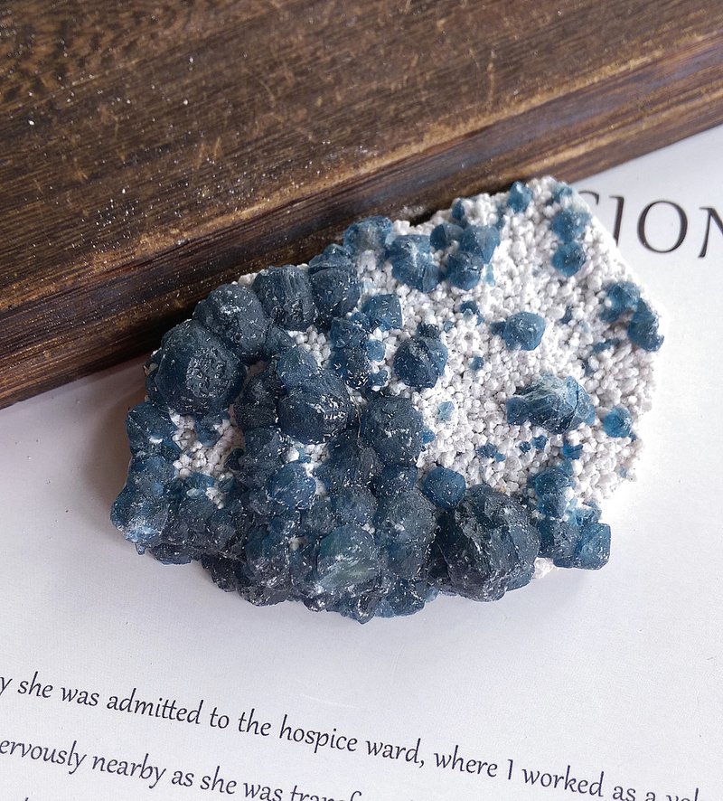 Fluorite 内蒙古产地 蓝莓萤石 天然矿石 原矿 - 摆饰 - 其他材质 