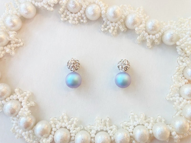 Ice blue snow man【珍珠/铺钻小球/宝石/圣诞节/雪/冬季/蓝色/礼物/小礼物】 - 耳环/耳夹 - 珍珠 蓝色