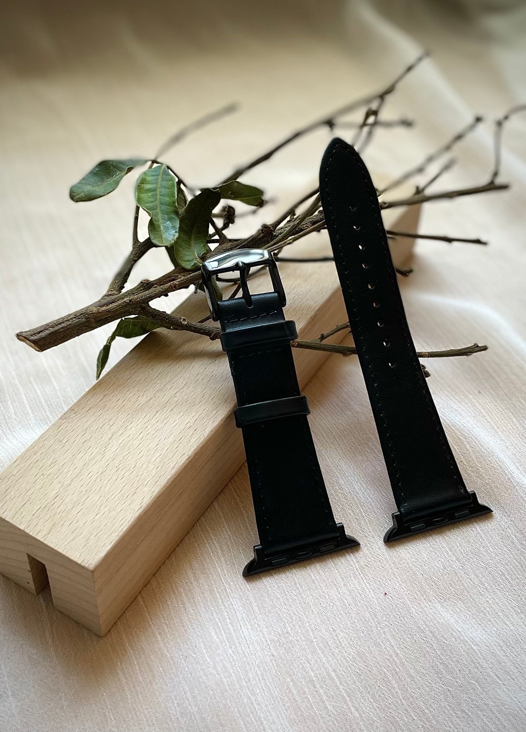 Timeless 黑色 真皮 牛皮 Apple Watch 表带 38mm 40mm 42mm 44mm - 表带 - 真皮 黑色