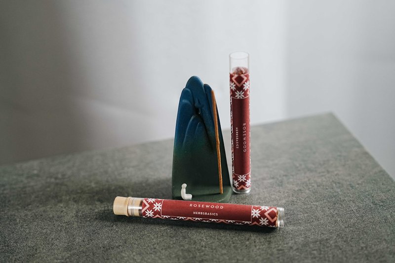 静心疗愈 Rosewood | 玫瑰檀香静心线香 - 香薰/精油/线香 - 植物．花 红色