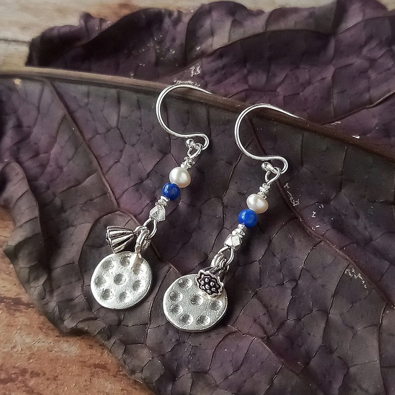 耳饰│卡伦银莲藕与莲花苞、淡水珍珠、青金石 / 耳环或耳夹 / 泰国 清迈 - 耳环/耳夹 - 银 银色